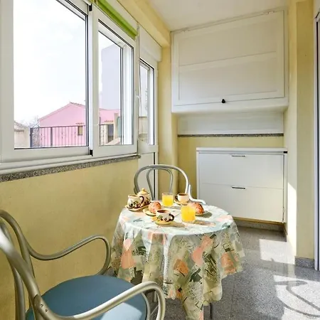 アパート Apartman Marko プーラ